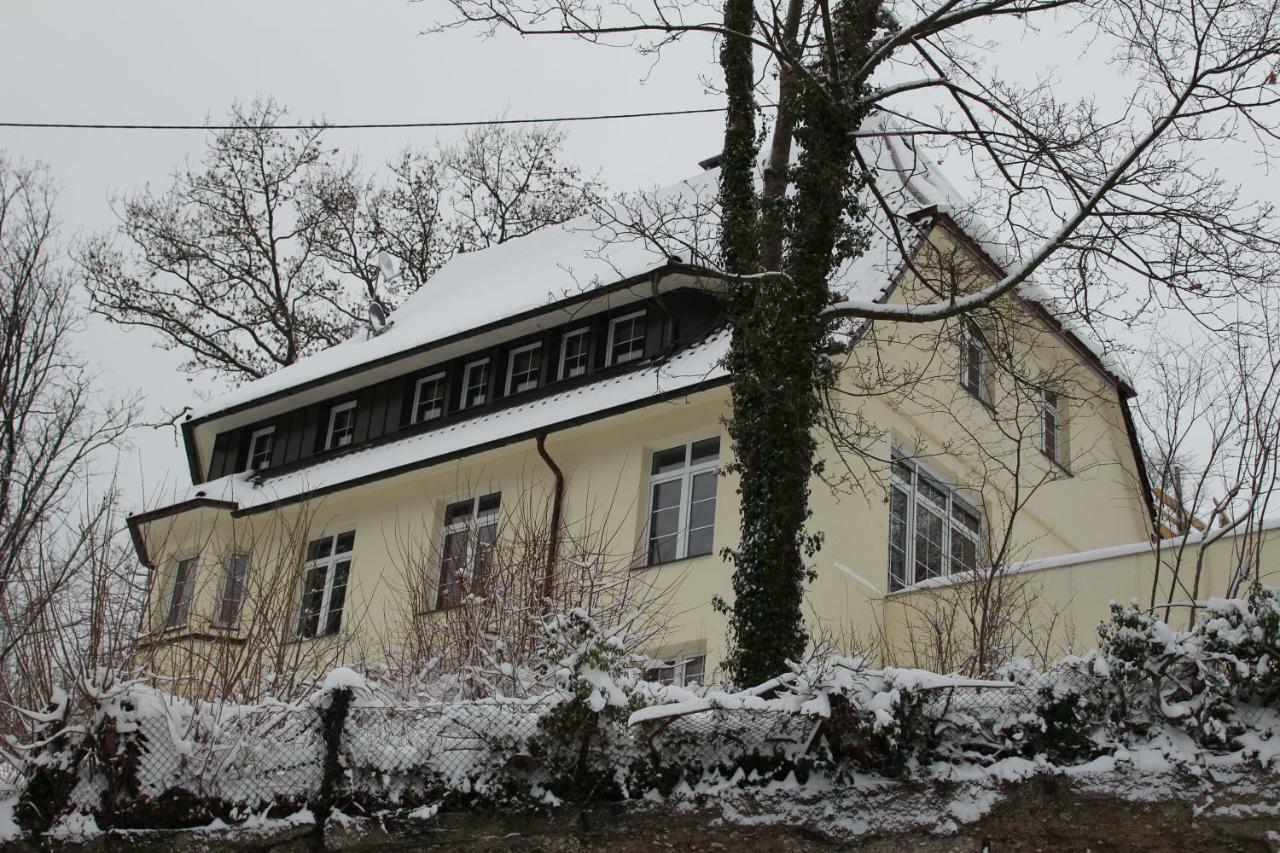 Ferienwohnung In Herrlicher Lage Bad Urach Bagian luar foto